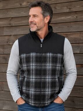 Men's Pendleton Sleeveless Vest Wool Blend Black Plaid Size Medium NWT Full Zip
